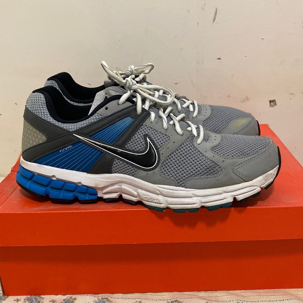 Nike Zoom Structure+ grey and blue men’s size 10.5 (3)